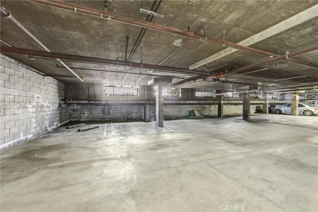 430 N Holliston 104, Pasadena, CA 91106