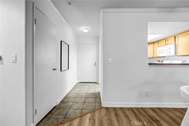 430 N Holliston 104, Pasadena, CA 91106