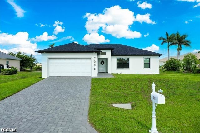 2008 NW 24th PL, Cape Coral, FL 33993