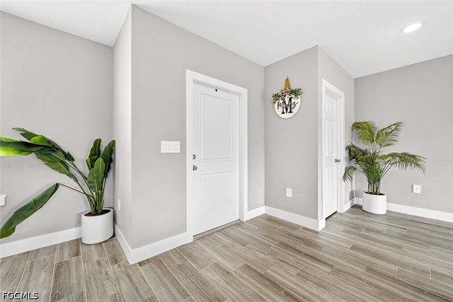2008 NW 24th PL, Cape Coral, FL 33993