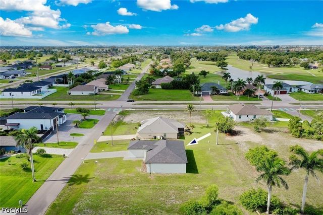 2008 NW 24th PL, Cape Coral, FL 33993