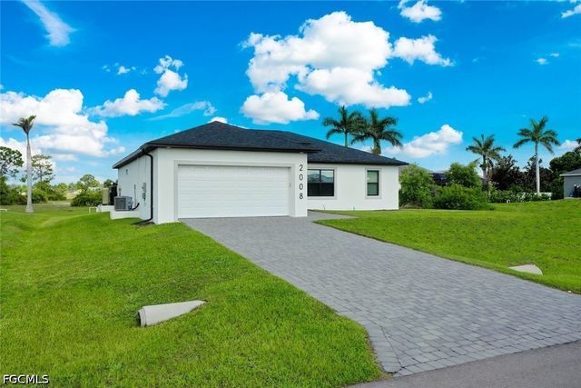 2008 NW 24th PL, Cape Coral, FL 33993