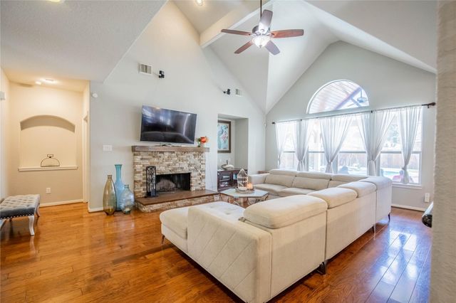 19519 Piney Lake Drive, Spring, TX 77388