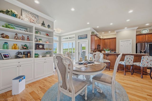612 Sunset Valley Drive, Soddy Daisy, TN 37379