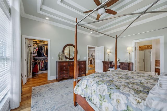 612 Sunset Valley Drive, Soddy Daisy, TN 37379