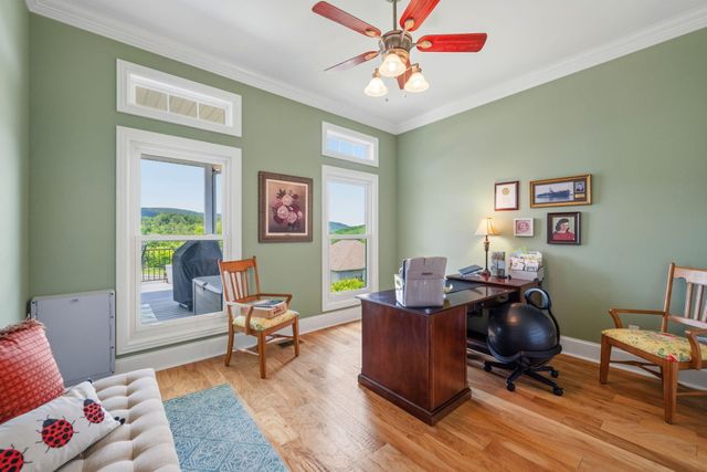 612 Sunset Valley Drive, Soddy Daisy, TN 37379