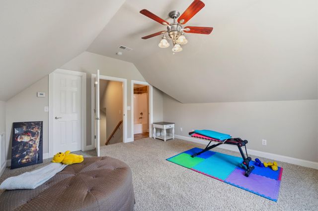 612 Sunset Valley Drive, Soddy Daisy, TN 37379