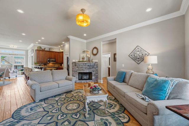 612 Sunset Valley Drive, Soddy Daisy, TN 37379