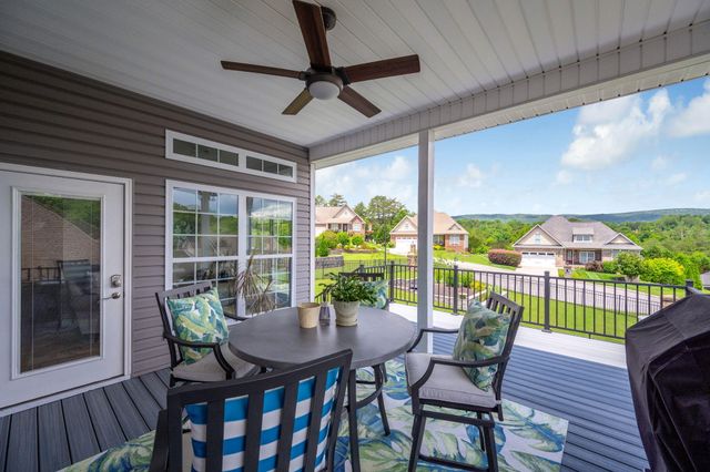 612 Sunset Valley Drive, Soddy Daisy, TN 37379