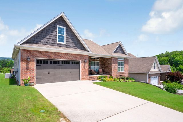 612 Sunset Valley Drive, Soddy Daisy, TN 37379