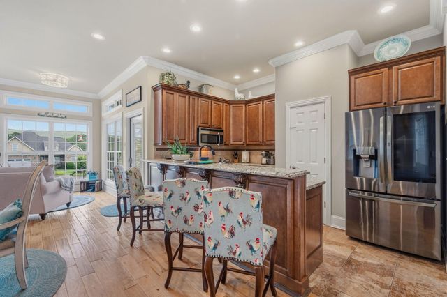 612 Sunset Valley Drive, Soddy Daisy, TN 37379