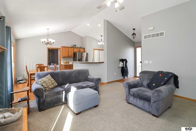 2301 N 83 Street, Lincoln, NE 68507