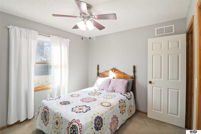 2301 N 83 Street, Lincoln, NE 68507