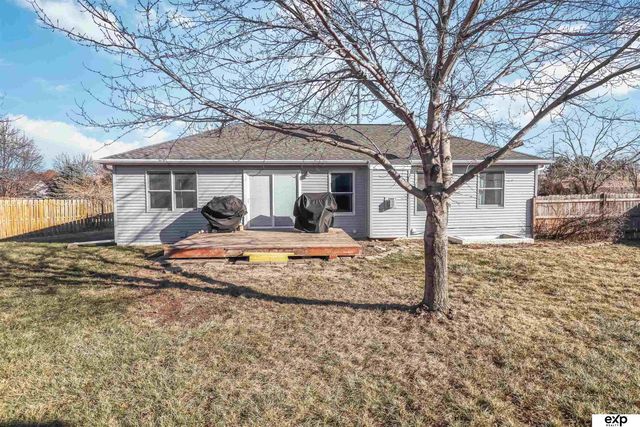 2301 N 83 Street, Lincoln, NE 68507