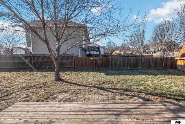 2301 N 83 Street, Lincoln, NE 68507