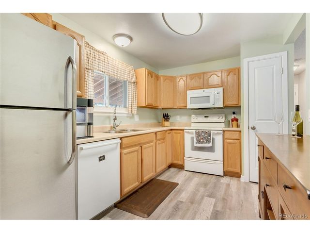 4405 E 93rd Dr, Thornton, CO 80229