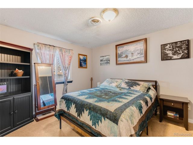 4405 E 93rd Dr, Thornton, CO 80229