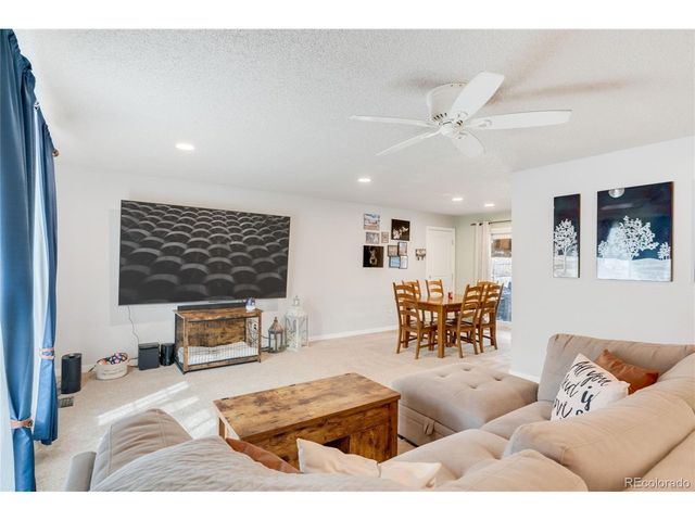 4405 E 93rd Dr, Thornton, CO 80229