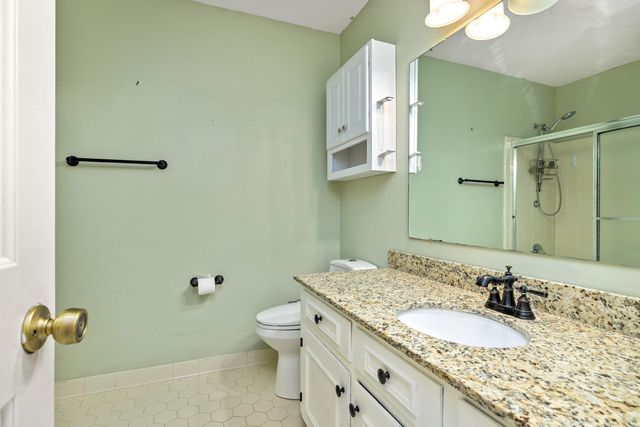 2285 Treetop Lane, Sumter, SC 29154