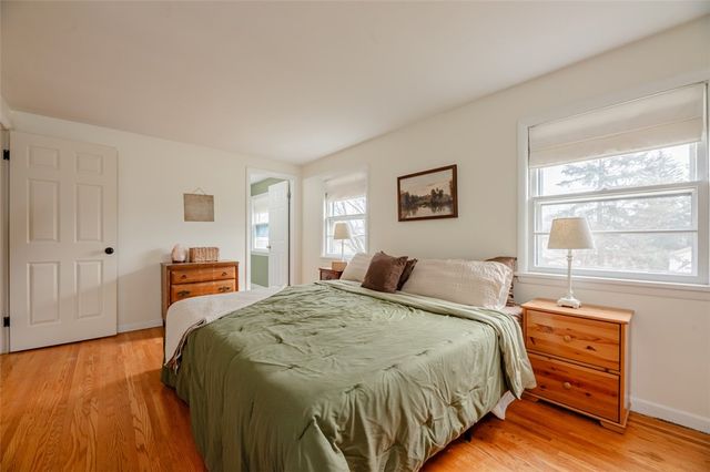 556 Wimbledon Road, Irondequoit, NY 14617