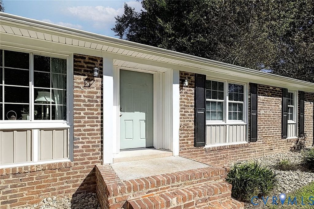 2317 Willtee Ln, Chesterfield, VA 23236