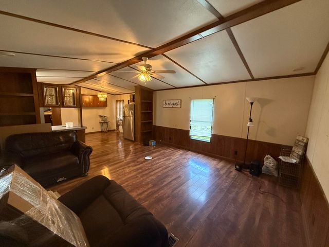 75 Locust grove Road, London, KY 40744