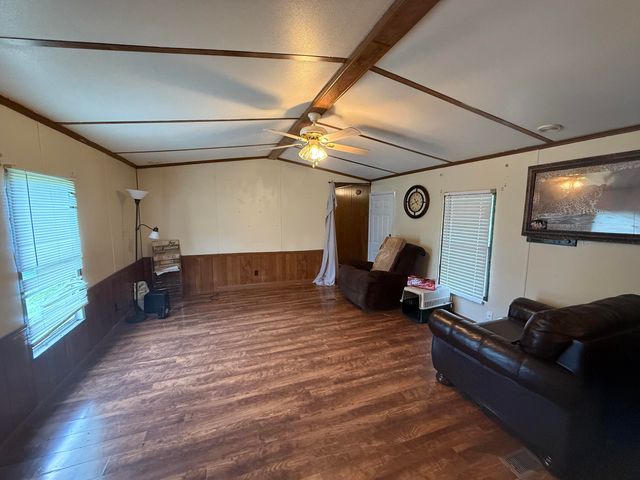 75 Locust grove Road, London, KY 40744