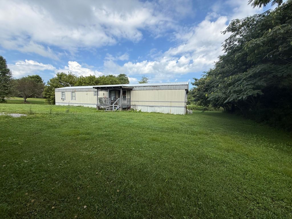 75 Locust grove Road, London, KY 40744