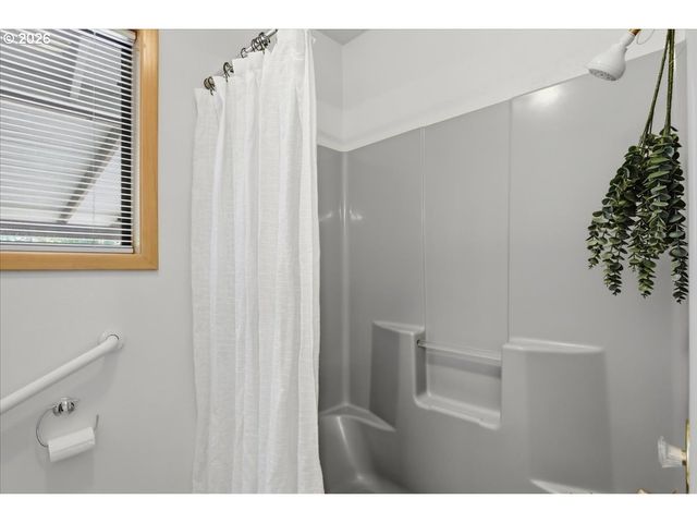 3411 Se 165TH Ave, Vancouver, WA 98683