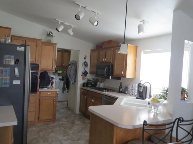 555 Freeman Road 209, Central Point, OR 97502