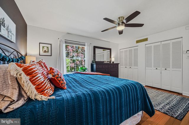 14 CAROUSEL CT, Wilmington, DE 19808