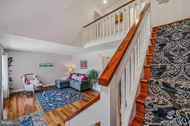 14 CAROUSEL CT, Wilmington, DE 19808