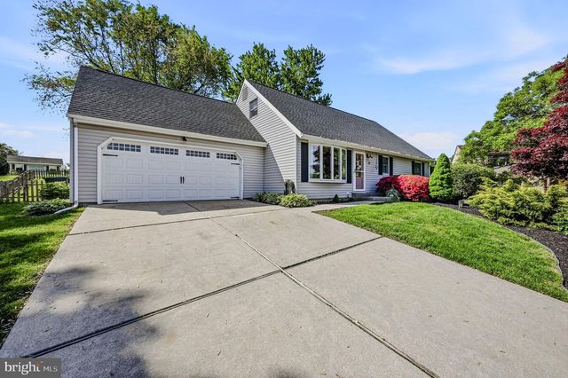 14 CAROUSEL CT, Wilmington, DE 19808