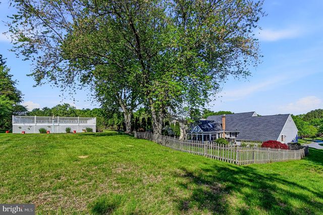 14 CAROUSEL CT, Wilmington, DE 19808