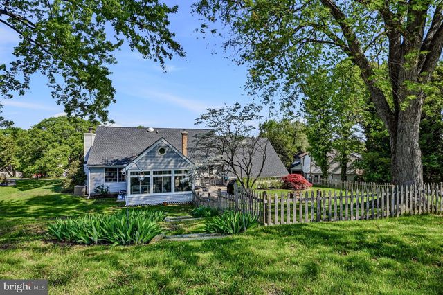 14 CAROUSEL CT, Wilmington, DE 19808