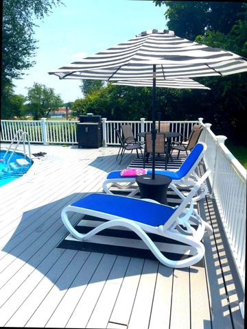 14 CAROUSEL CT, Wilmington, DE 19808