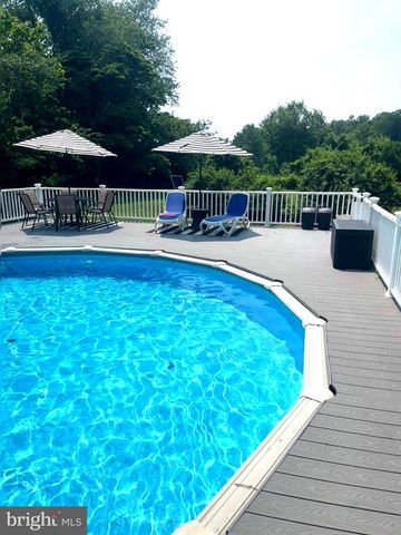 14 CAROUSEL CT, Wilmington, DE 19808