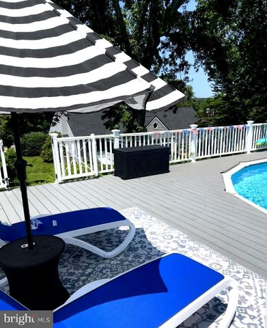 14 CAROUSEL CT, Wilmington, DE 19808