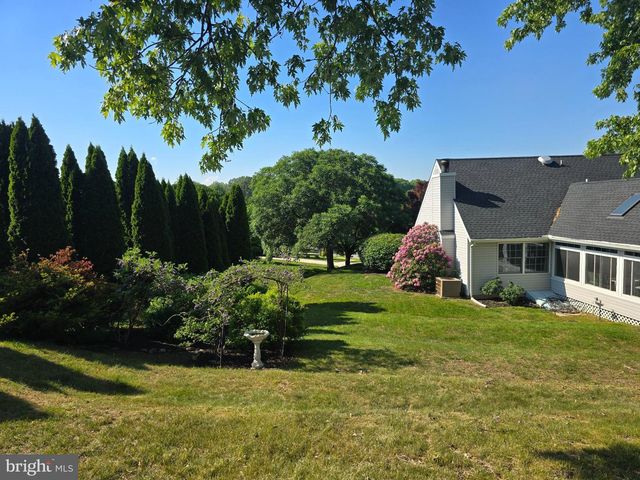 14 CAROUSEL CT, Wilmington, DE 19808