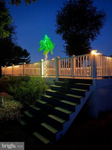 14 CAROUSEL CT, Wilmington, DE 19808