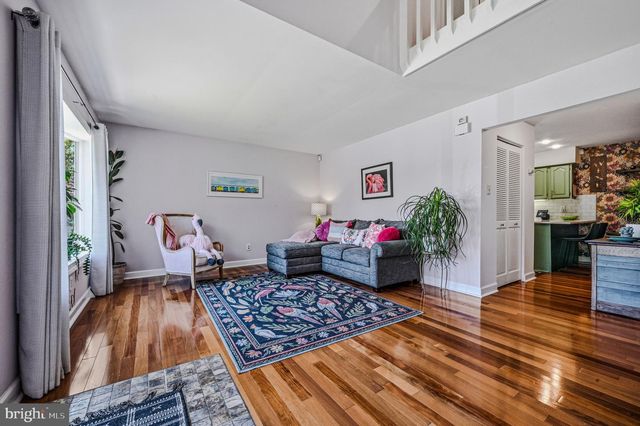 14 CAROUSEL CT, Wilmington, DE 19808