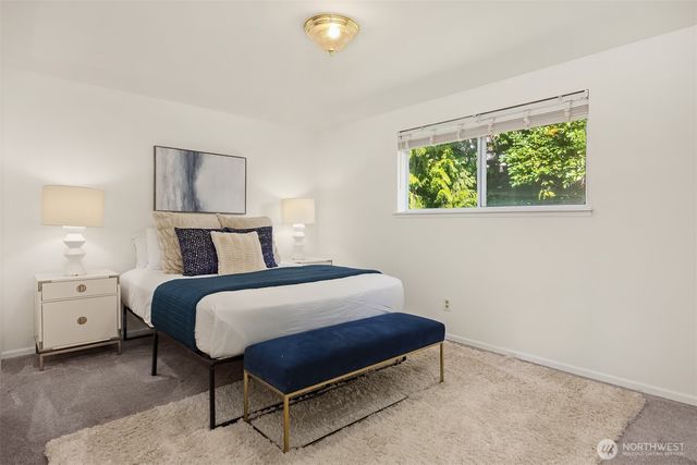 20816 1st Place S, Des Moines, WA 98198