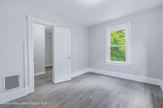 70 Van Deusen Street, Kingston, NY 12401