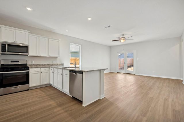 333 Fastboy Trail, Waller, TX 77484