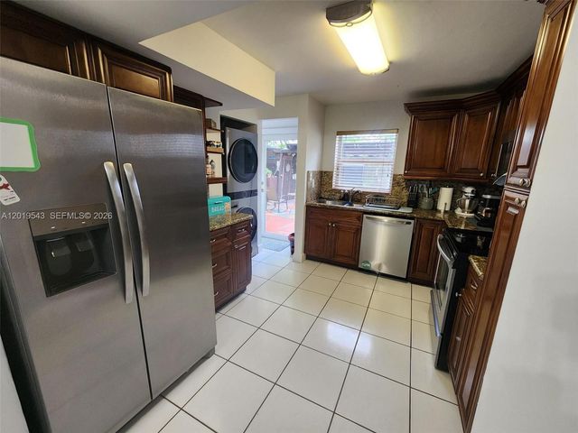 6931 SW 111th Court, Miami, FL 33173