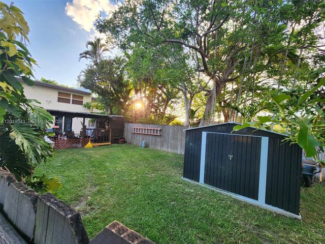6931 SW 111th Court, Miami, FL 33173