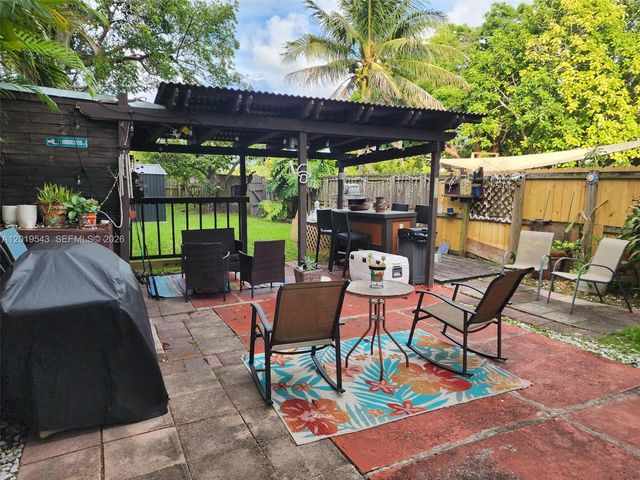 6931 SW 111th Court, Miami, FL 33173