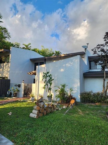 6931 SW 111th Court, Miami, FL 33173