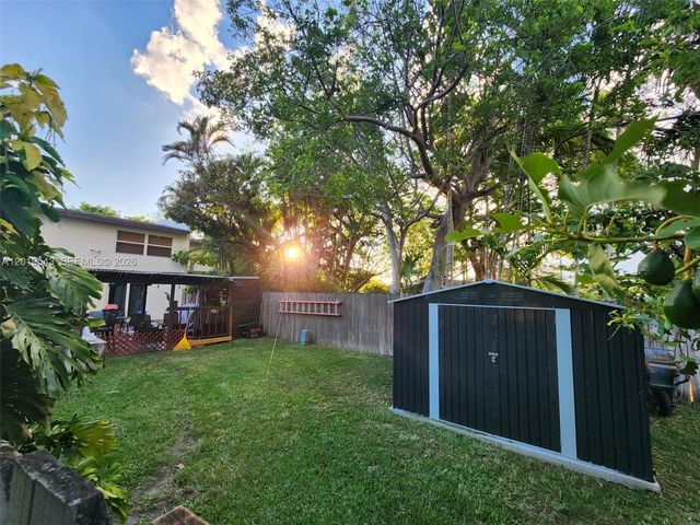 6931 SW 111th Court, Miami, FL 33173