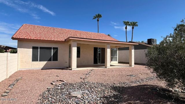 10533 E ELMHURST Drive, Sun Lakes, AZ 85248